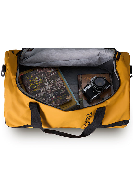 TOSCA - Delta TCA973 Barrel Duffle - Yellow