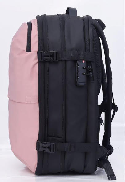 Travelite - Vacuum Compression Travel backpack 17.3in with pump - Pink