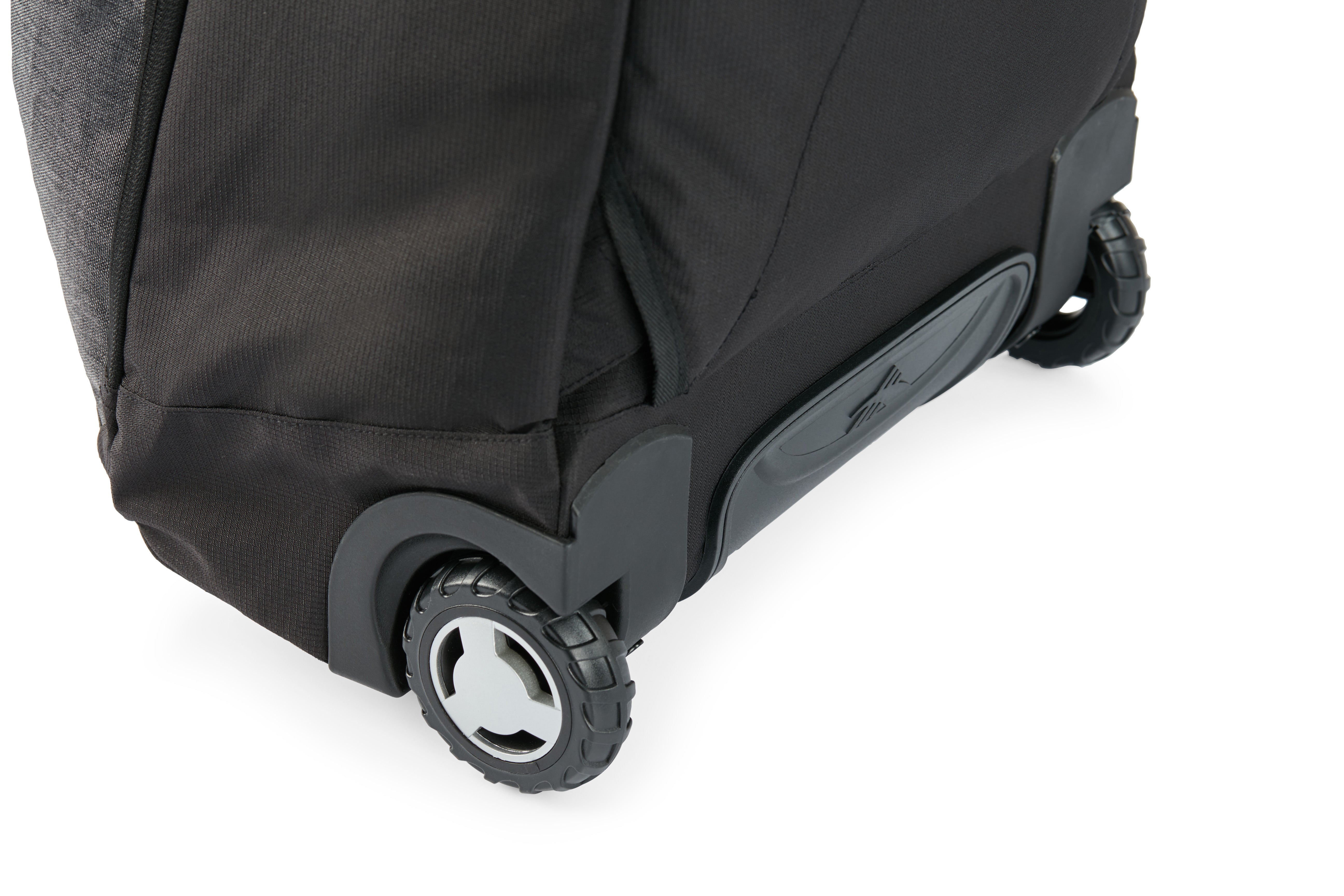 High Sierra - Jarvis Pro backpack on wheels - Black-14