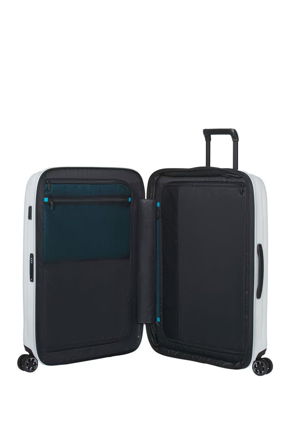 Samsonite - NEXIS 76cm expandable large suitcase - Cotton White
