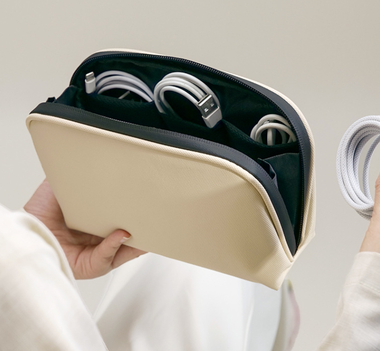 Comfort Travel - Digital Accessory Bag - Beige-3