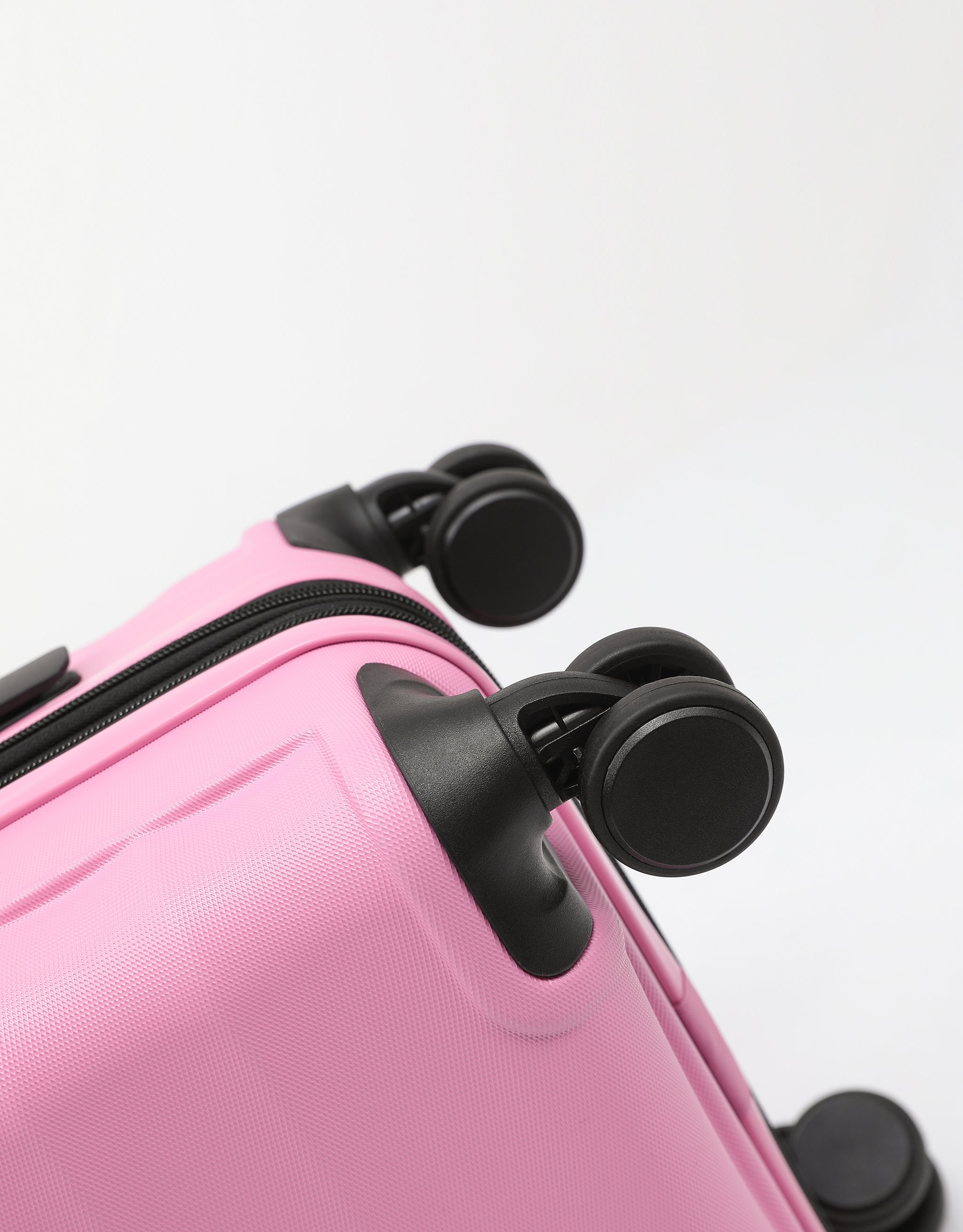 Tosca - Interstellar 2.0 30in Large Spinner Suitcase - Fuchsia