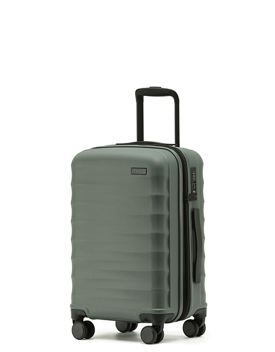 Tosca - Interstellar 2.0 20in Small On board Spinner Suitcase - Moss