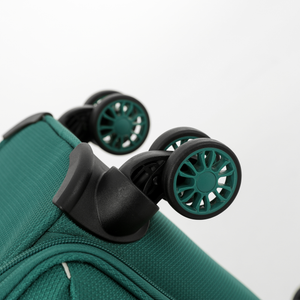 Tosca - SO LITE 79cm Large spinner - Emerald Green