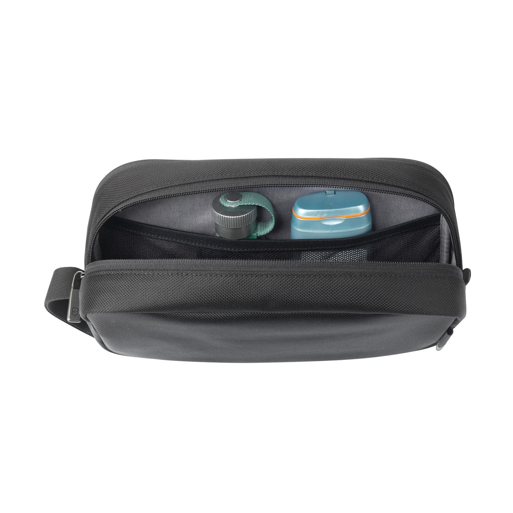 Victorinox - Werks Traveler 6.0 Toiletry Kit - Black