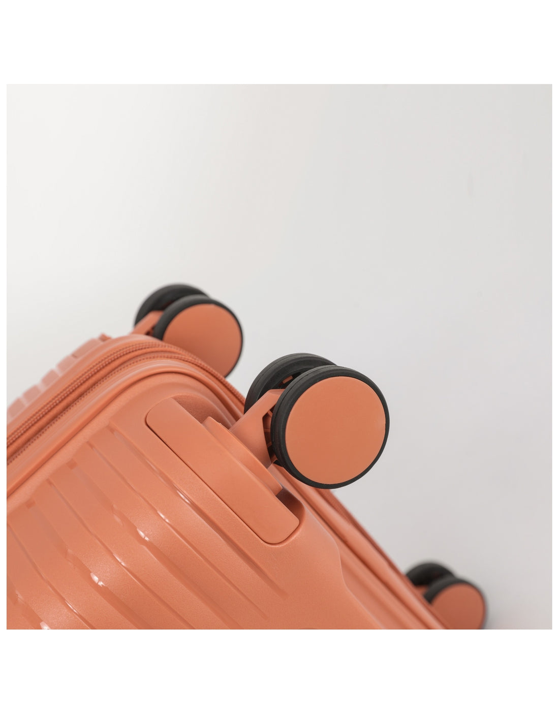 Aus Luggage - ALC6653 ASTRO 55cm on Board spinner - Rust