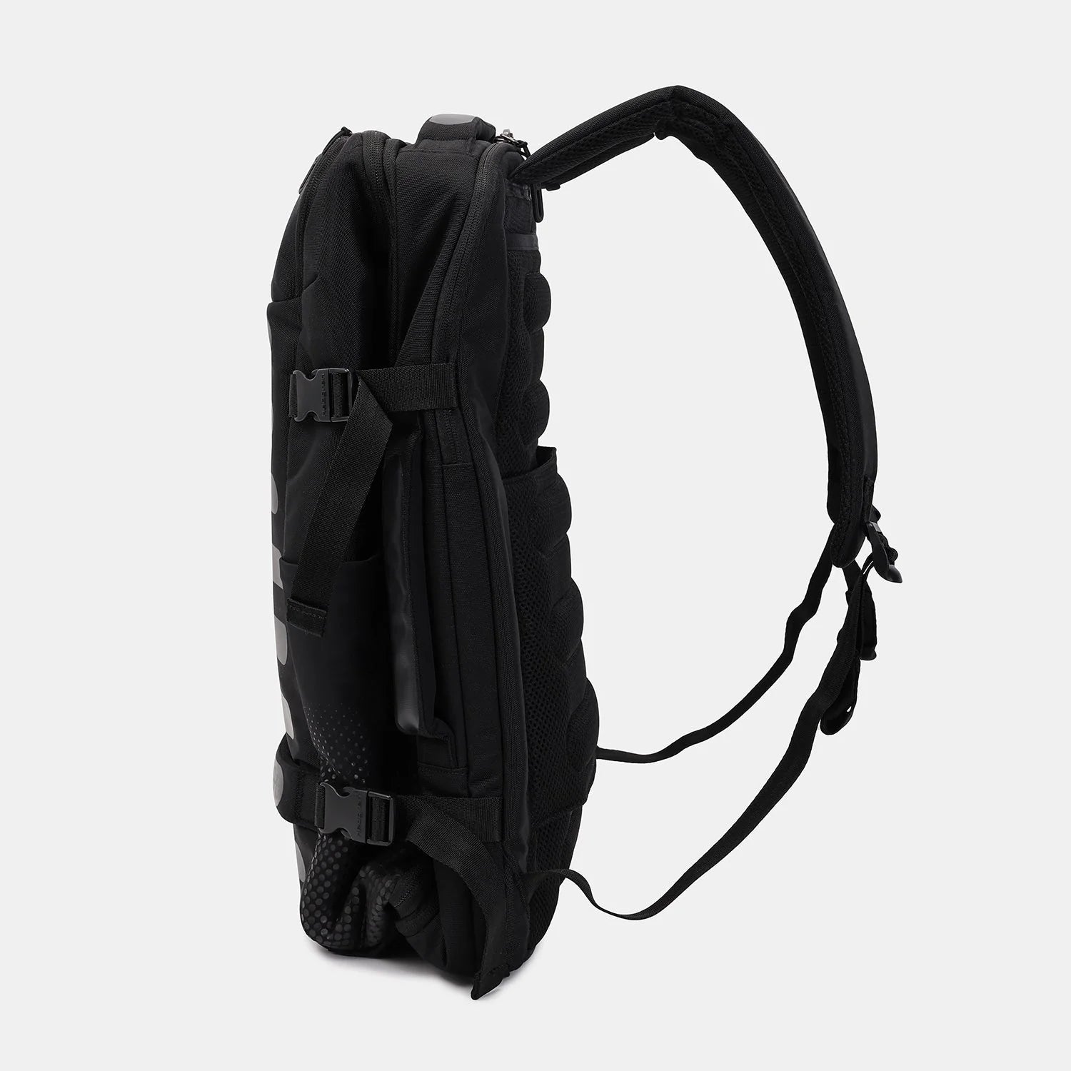 Hedgren - TRIP LARGE EXP TRAVEL BACKPACK 15.6in RFID - BLACK