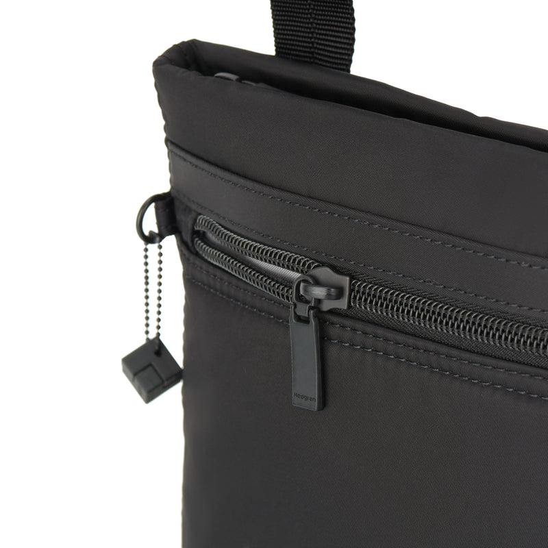 Hedgren - Inner City Hic112.003 Leonce Shoulder Bag - Black