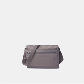 Hedgren - HIC176M.376 EYE Medium RFID Crossbody - Sepia
