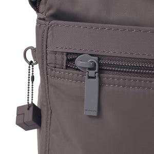 Hedgren - HIC176M.376 EYE Medium RFID Crossbody - Sepia