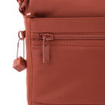 *Hedgren - HIC176M.906 EYE MEDIUM CROSSBODY RFID - DAHLIA RED