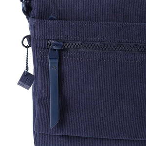 Hedgren - HIC176M EYE M CROSSBODY RFID -CORDUROY - PEACOAT BLUE
