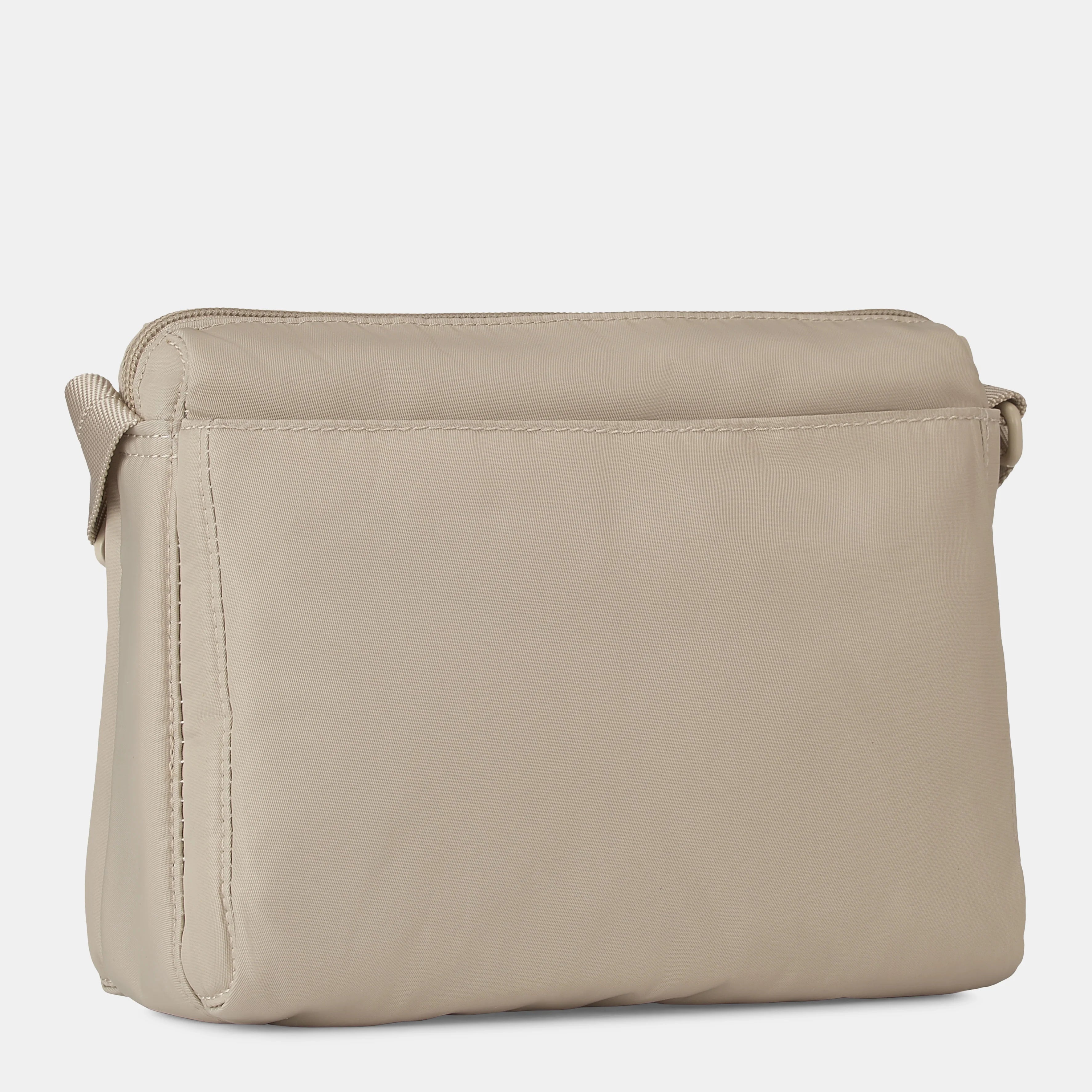 Hedgren - HIC176.479 EYE Rfid Crossbody - Cashmere Beige