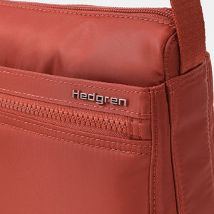 Hedgren - Hic176.906-20 Neo Eye RFID Crossbody - Dahlia Red