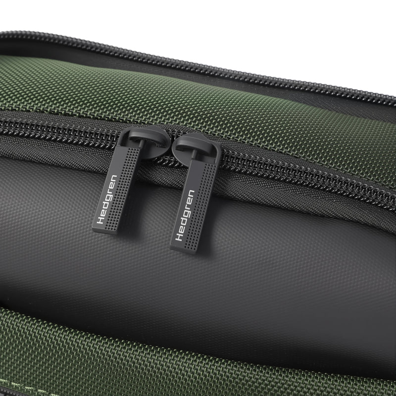 Hedgren - INC Crossbody 10in RFID - Deep Depths