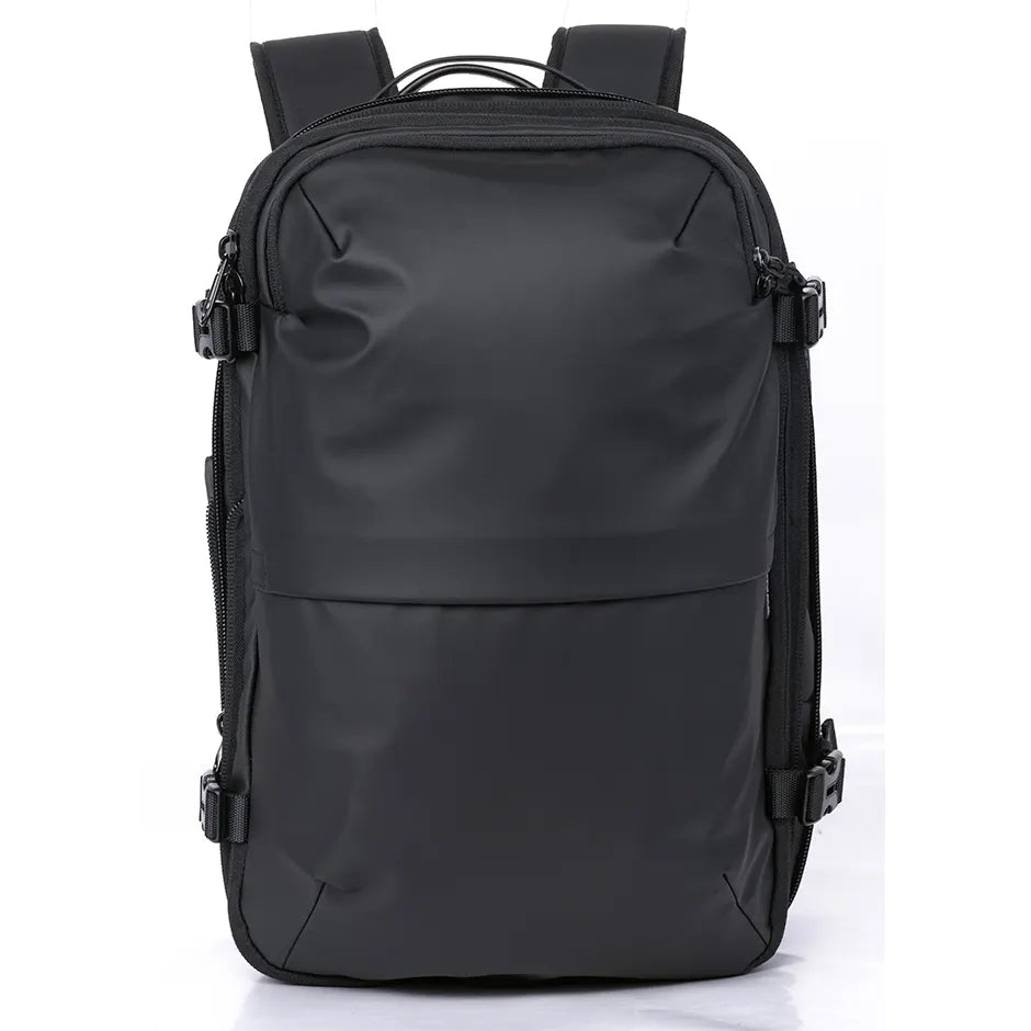 Travelite - Vacuum Compression Travel Backpack 17.3in with Pump - Black