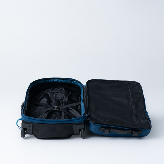 Black Wolf - Karijini 45+10L backpack on Wheels - Quetzal Green