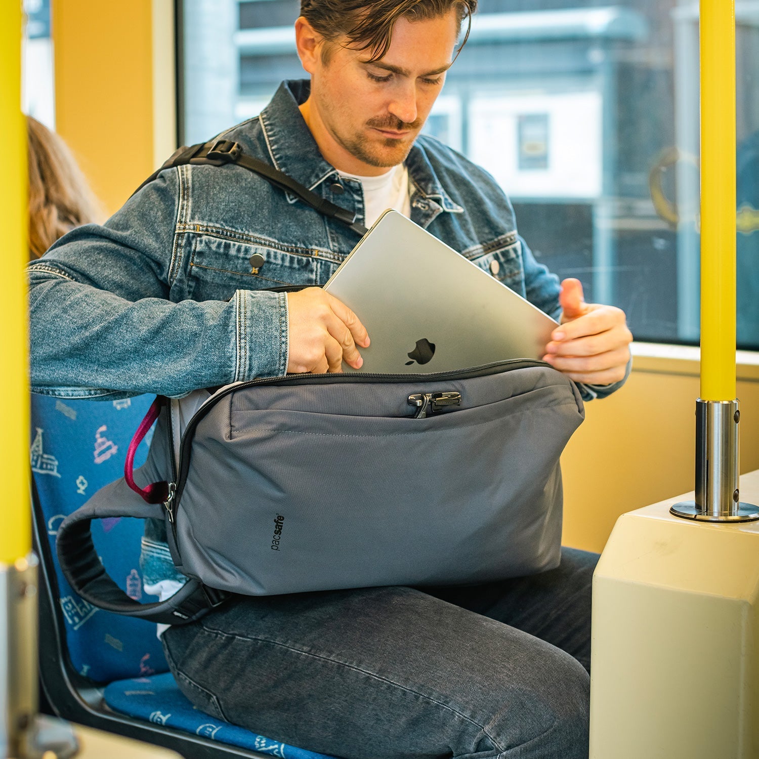 Pacsafe - Metrosafe X 16in Commuter Backpack - Slate - 0