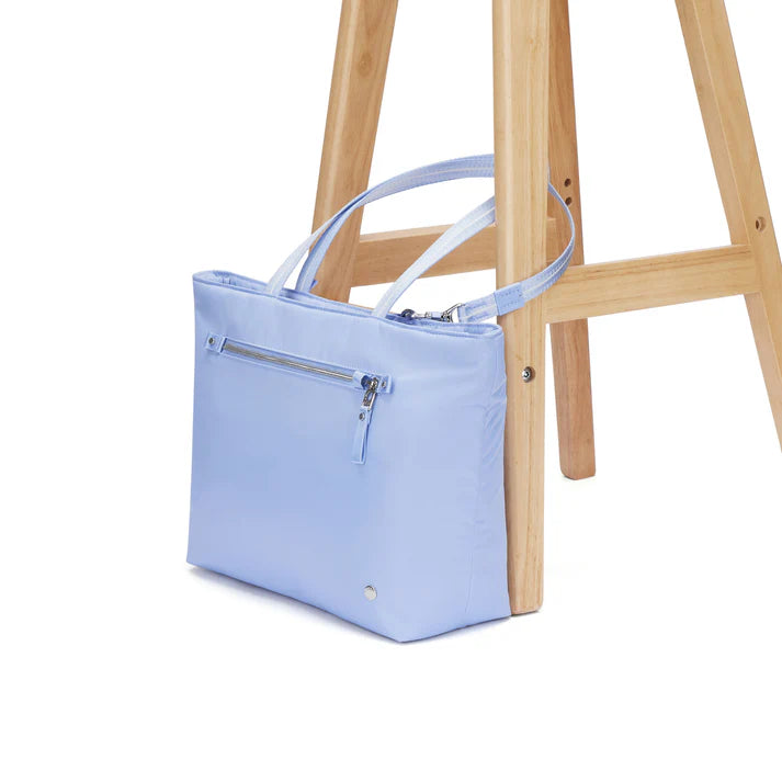Pacsafe - W Carryall tote - Serenity Blue