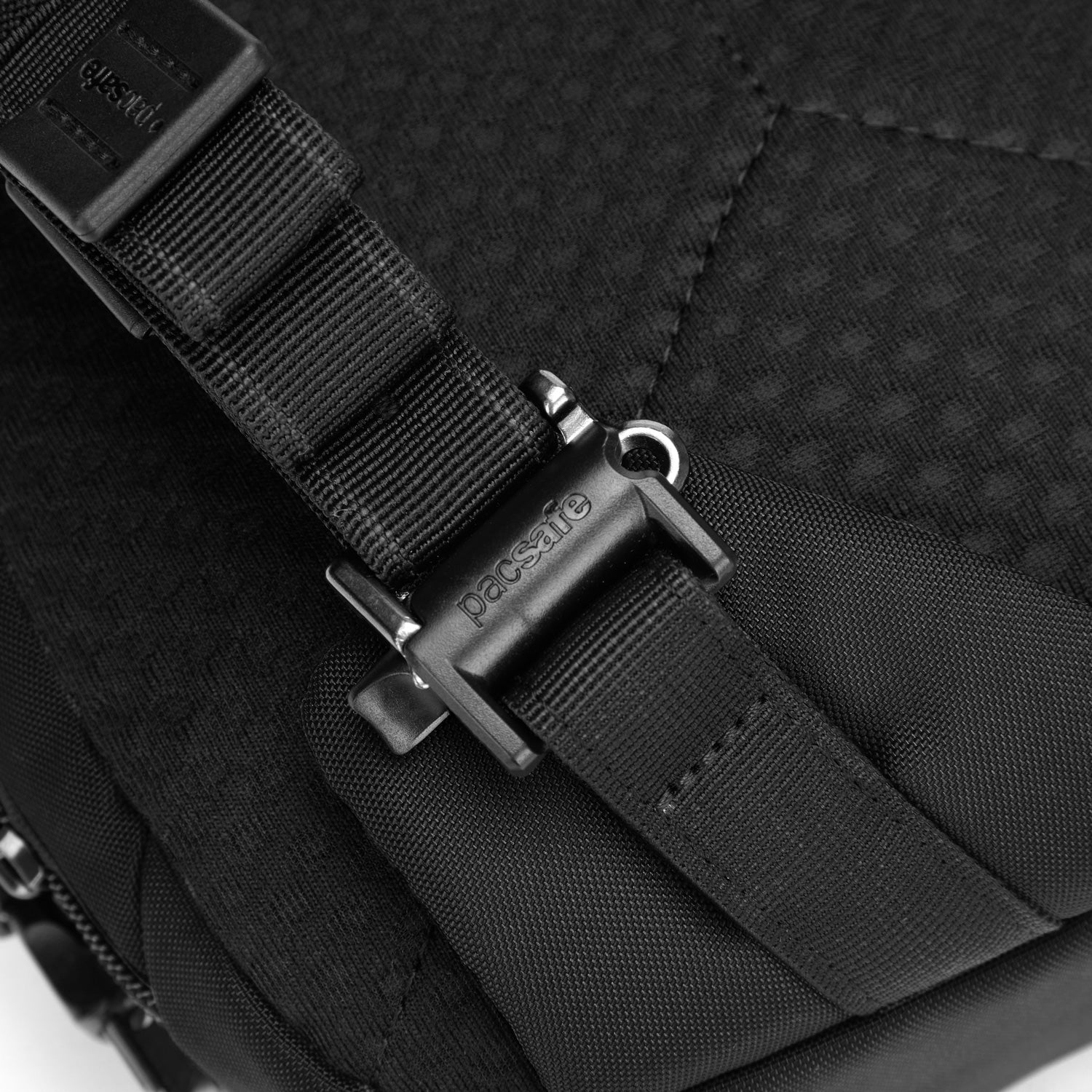 PacSafe - V Tech Sling Pack - Jet Black