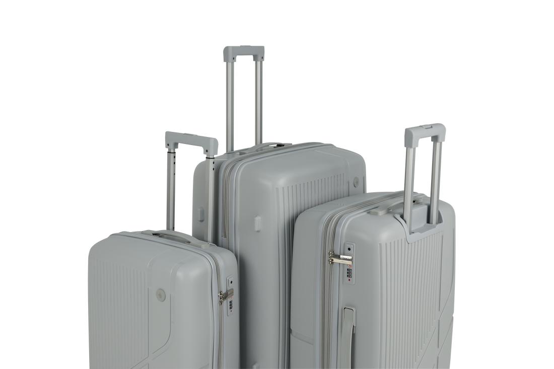 SwissTech Air-Tech 3 Piece Luggage Package - Grey