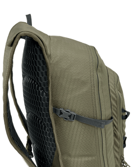Black Wolf - Tomaree 12L Backpack - Moss - 0