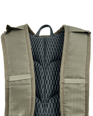 Black Wolf - Tomaree 12L Backpack - Moss