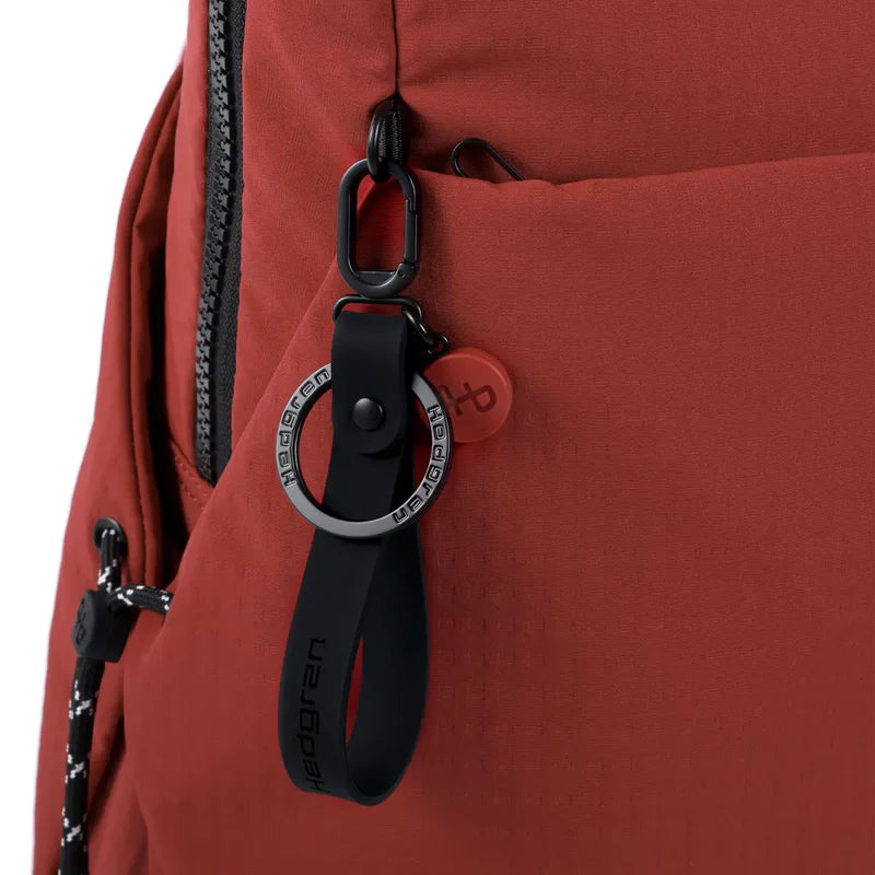 Hedgren - AKIRA Med 14in Backpack - Dahlia Red