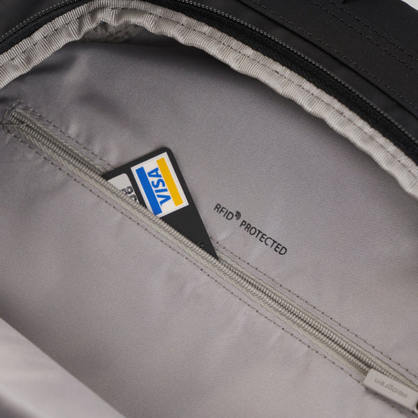 Hedgren - HIC11.003 Vogue RFID Backpack - Black
