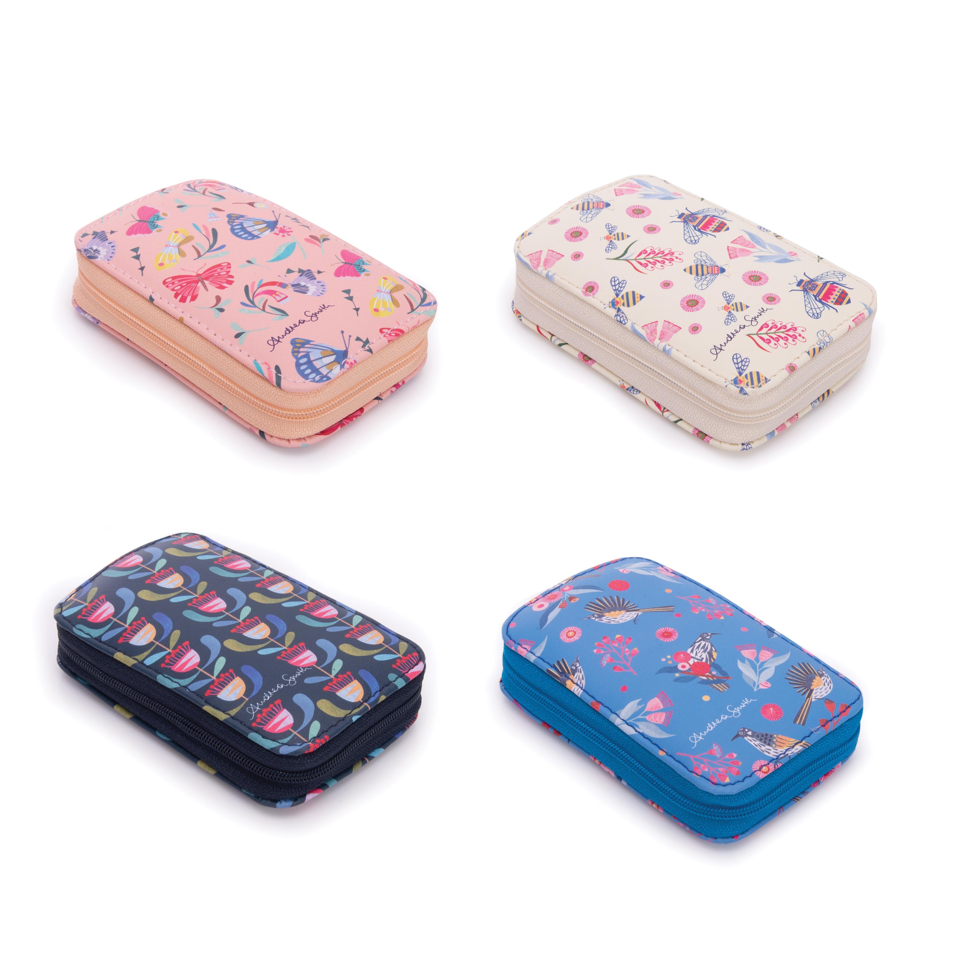 ISAALBI - Andrea Smith travel sewing kit - Assorted