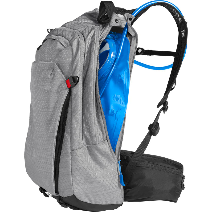 CamelBak - H.A.W.G Pro 20 3L Hyration Backpack - Gunmetal/Black