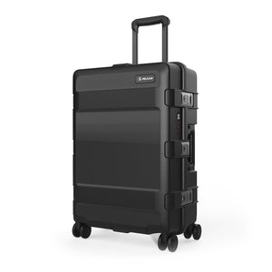 Pelican - HC25 Travel Hard Suitcase Spinner Medium - Black