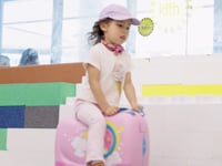 American Tourister - Kids Skittle Nxt Case - Yellow Submarine — Official American Tourister range demonstration