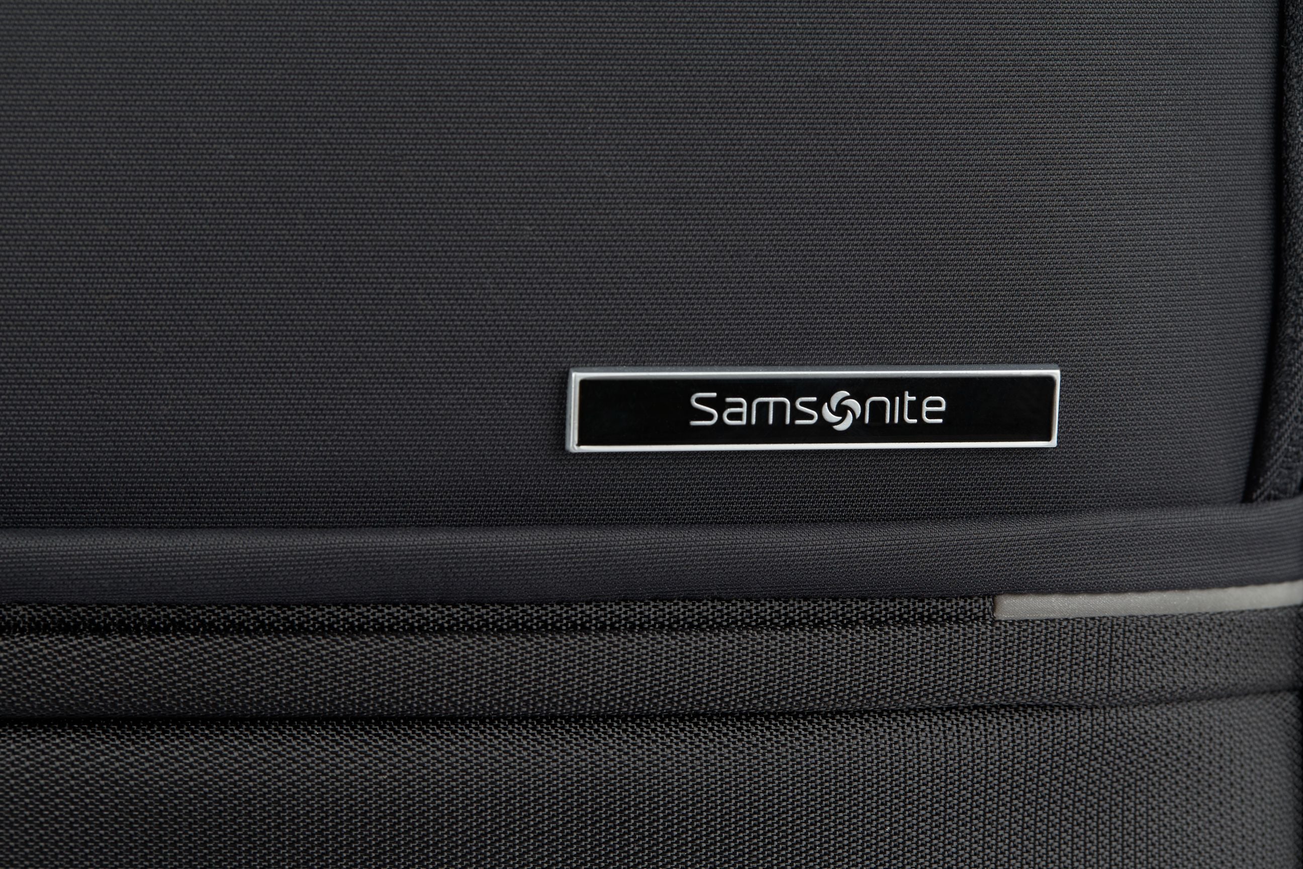 Samsonite - 73HR 55cm Small Suitcase - Black-9