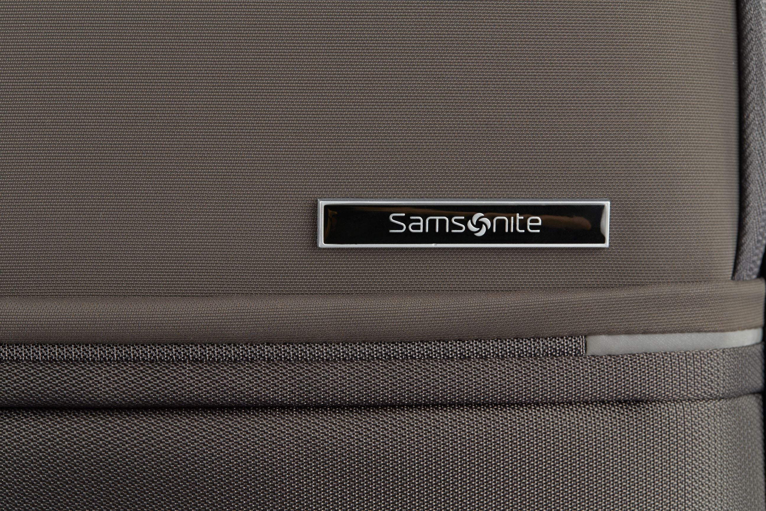 Samsonite - 73HR 55cm Small Suitcase - Platinum Grey