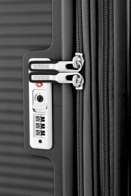 American Tourister - Curio 2.0 55cm Small Suitcase - Black-7