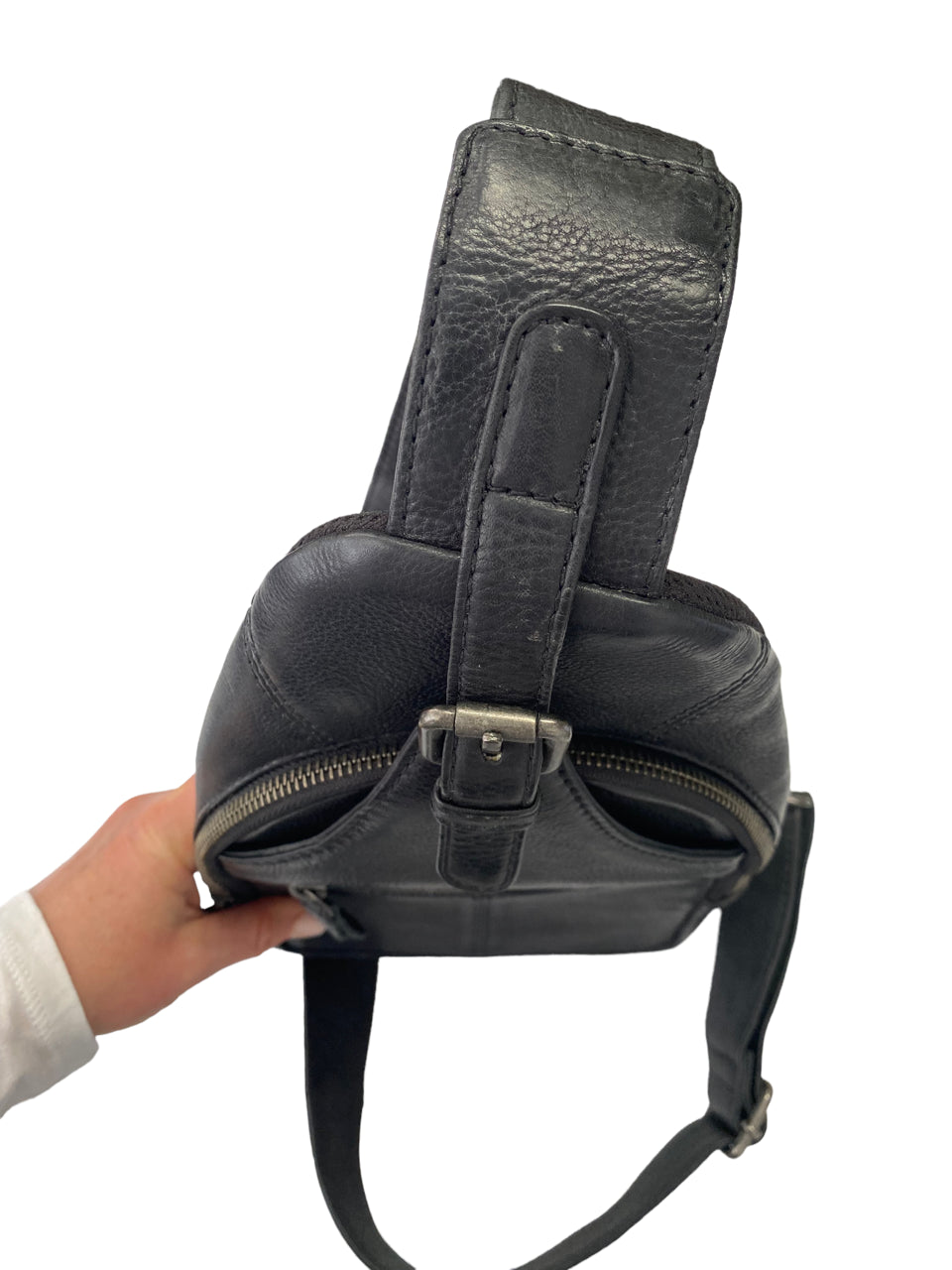 Oran - RH-4605 Mika Leather Sling chest bag - Black-4